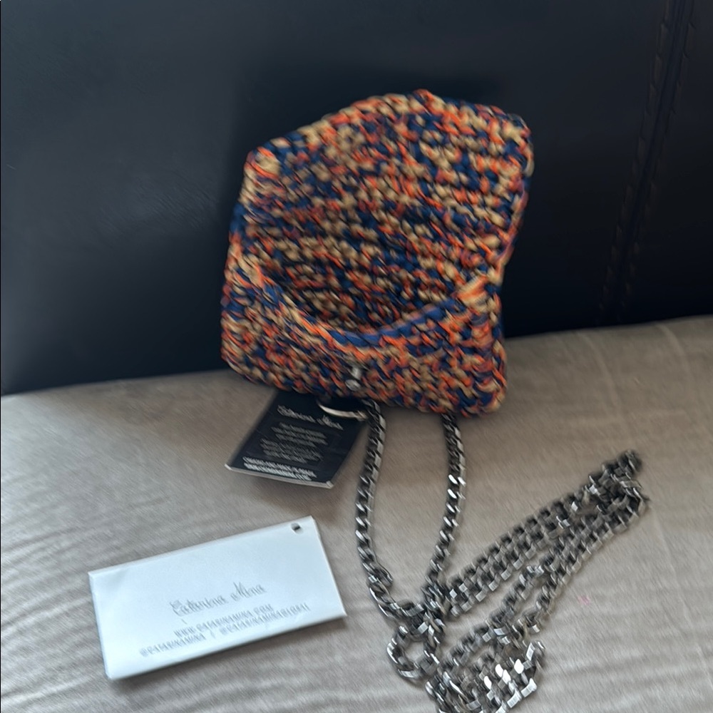 Multicolor Woven Bag - Picture 4 of 6
